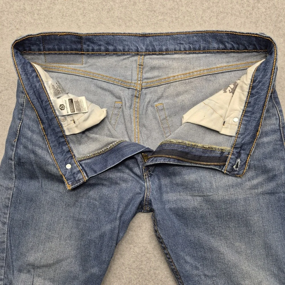 Levis up sale